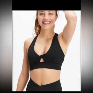 Fabletics sports bra NWT SIZE XS